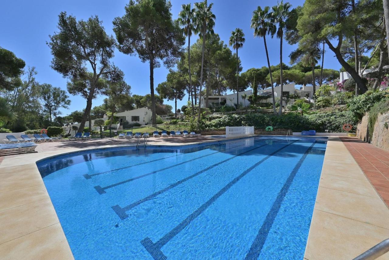 Bungalow With Large Terrace In A Quiet Park - Beach Nearby Sitio de Calahonda Exterior photo