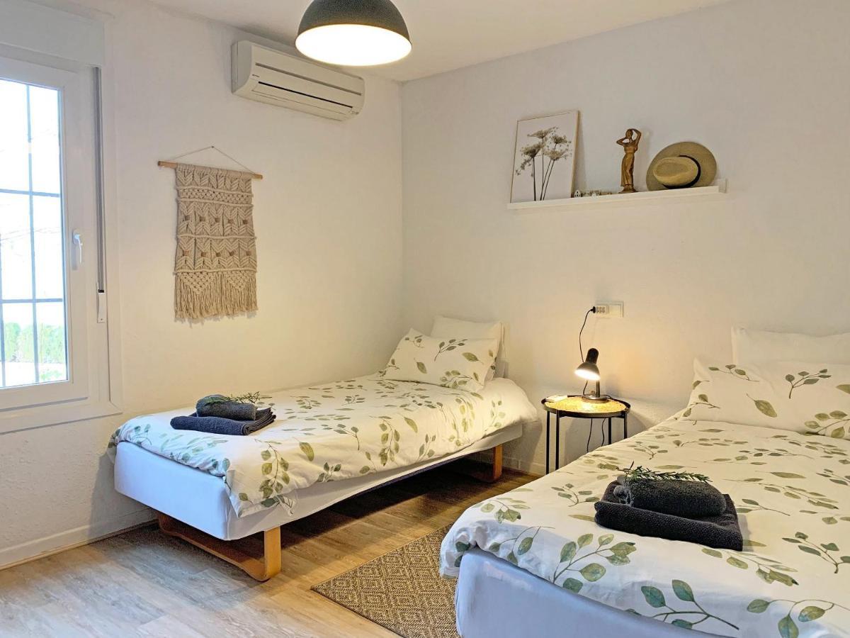 Bungalow With Large Terrace In A Quiet Park - Beach Nearby Sitio de Calahonda Exterior photo